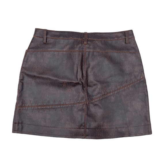 Vintage 90s Y2K No Boundaries PVC Faux Leather Stitch Detail Brown Mini Skirt - Picture 2 of 9